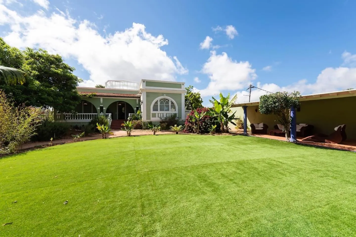 Amplia Villa De Lujo Con Piscina Climatizada Las Palmas de Gran Canaria 0*,  Španělsko